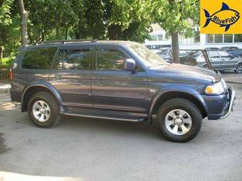 2007 Mitsubishi Pajero Pictures