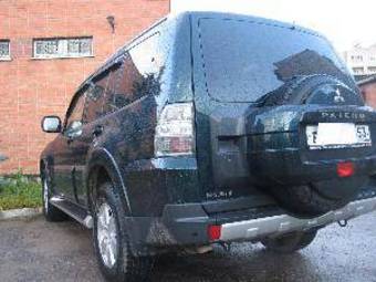 2007 Mitsubishi Pajero Pictures