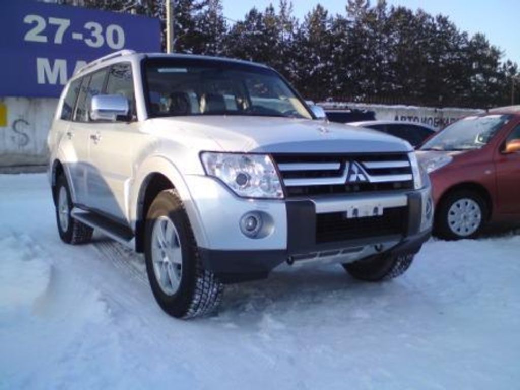 2008 Mitsubishi Pajero