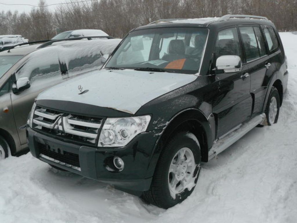 2008 Mitsubishi Pajero