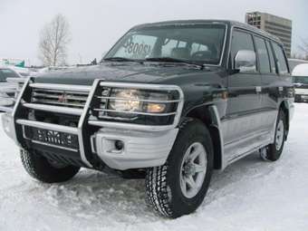 2008 Mitsubishi Pajero Images