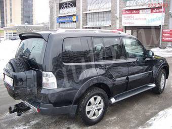 2008 Mitsubishi Pajero Pics