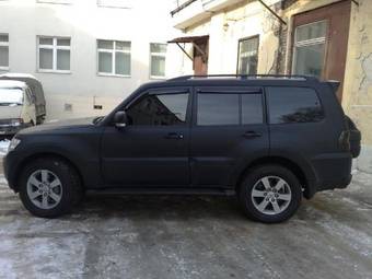 2008 Mitsubishi Pajero Photos