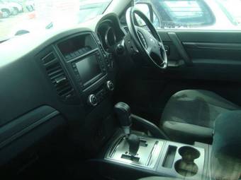 2008 Mitsubishi Pajero Pics