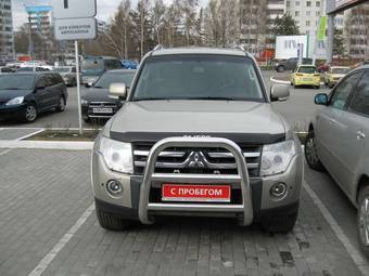 2008 Mitsubishi Pajero Pictures