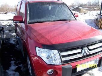 2008 Mitsubishi Pajero Photos