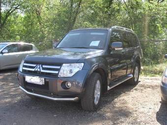 2008 Mitsubishi Pajero Pictures