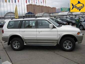 2008 Mitsubishi Pajero Photos