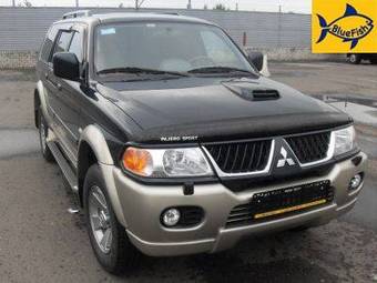 2008 Mitsubishi Pajero Pictures