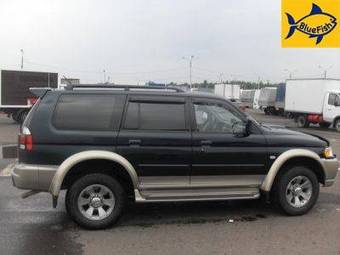 2008 Mitsubishi Pajero Pictures