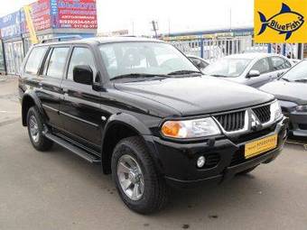 2008 Mitsubishi Pajero Wallpapers