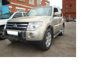 2008 Mitsubishi Pajero Images