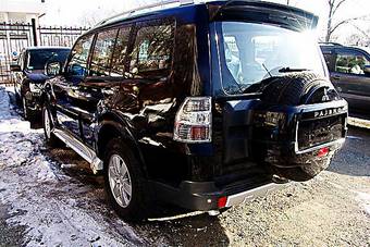 2008 Mitsubishi Pajero Pics