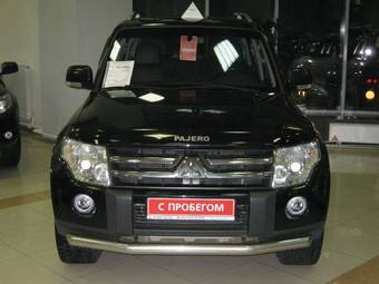 2008 Mitsubishi Pajero Pictures