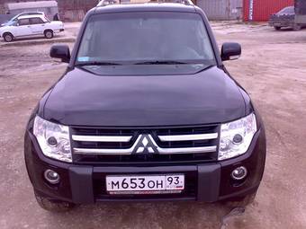 2008 Mitsubishi Pajero Photos