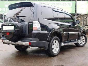 2008 Mitsubishi Pajero Pictures