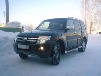 2008 Mitsubishi Pajero Wallpapers