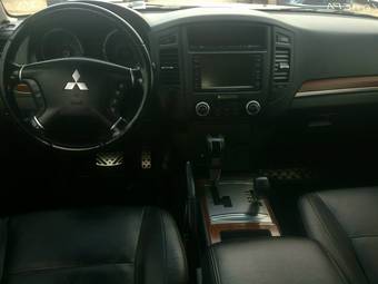 2008 Mitsubishi Pajero Wallpapers