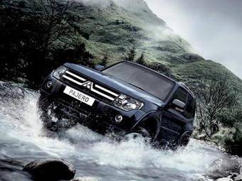 2008 Mitsubishi Pajero Pictures