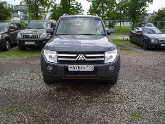 2008 Mitsubishi Pajero Photos