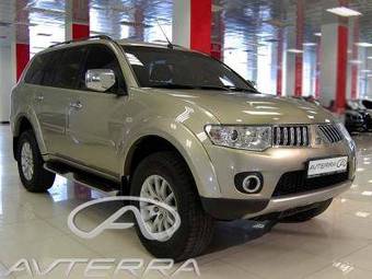 2008 Mitsubishi Pajero Pictures