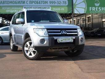 2008 Mitsubishi Pajero Pictures