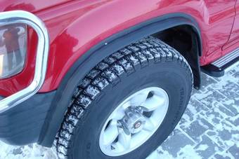 2009 Mitsubishi Pajero Photos