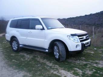 2009 Mitsubishi Pajero