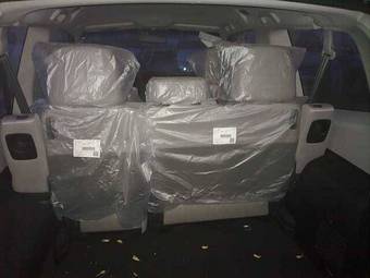 2009 Mitsubishi Pajero Wallpapers