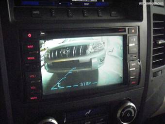 2010 Mitsubishi Pajero Photos