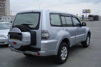 2010 Mitsubishi Pajero For Sale