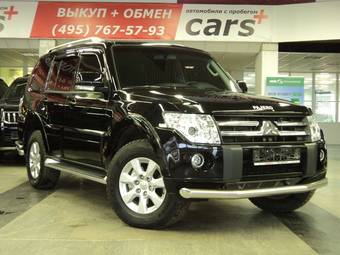 2011 Mitsubishi Pajero Pictures