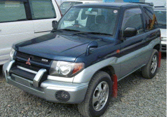 1998 Mitsubishi Pajero iO