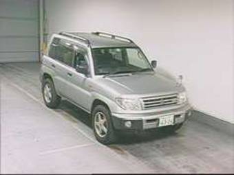 1998 Mitsubishi Pajero iO