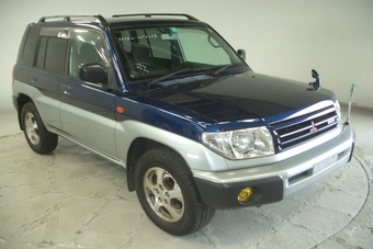 1998 Mitsubishi Pajero iO