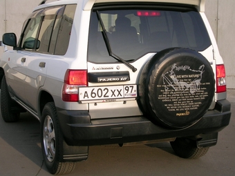 Mitsubishi Pajero iO