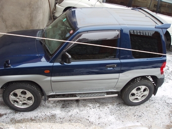 Mitsubishi Pajero iO