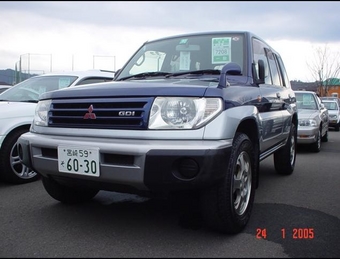 1998 Mitsubishi Pajero iO