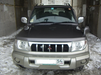 1998 Pajero iO