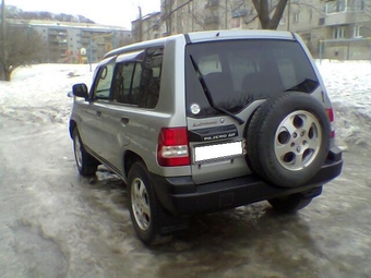 Mitsubishi Pajero iO