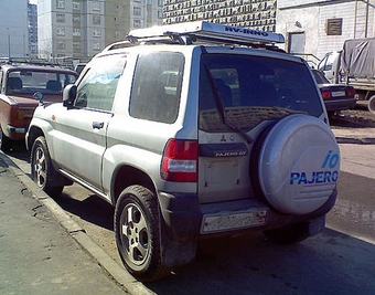 Pajero iO