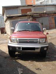 1998 Pajero iO