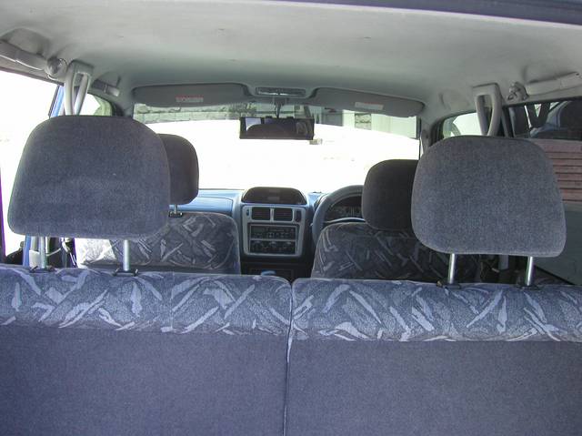 1998 Mitsubishi Pajero iO