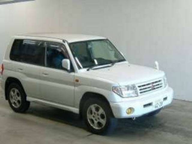 1998 Mitsubishi Pajero iO