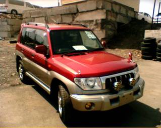 1998 Mitsubishi Pajero iO