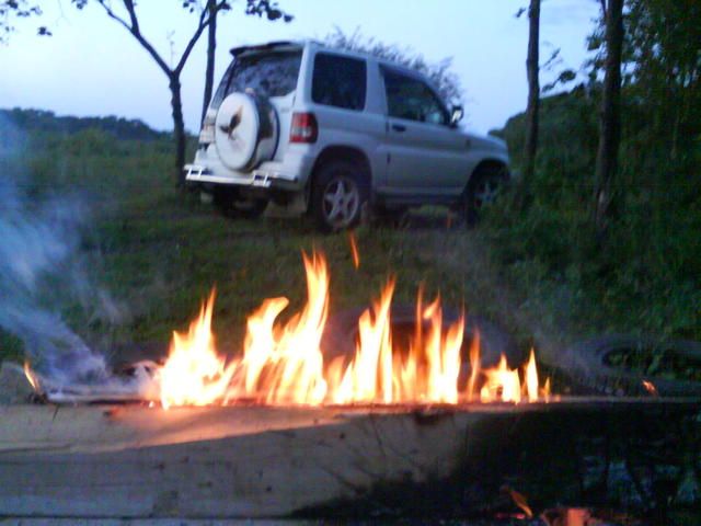 1998 Mitsubishi Pajero iO