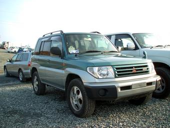 1998 Mitsubishi Pajero iO