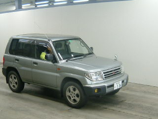 1998 Mitsubishi Pajero iO Images