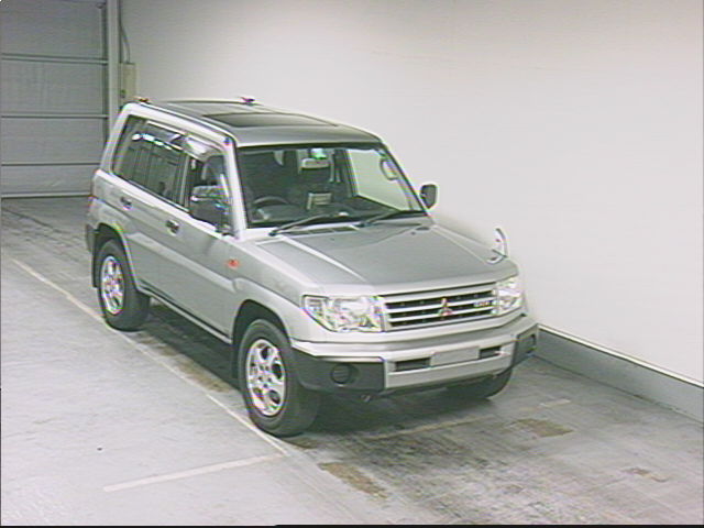 1998 Mitsubishi Pajero iO Photos