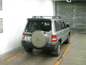 1998 Mitsubishi Pajero iO Pictures